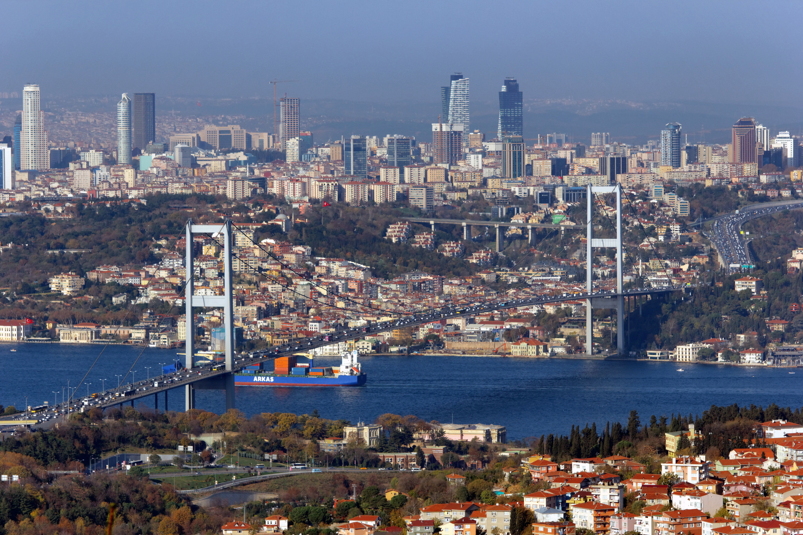 Bosphorus Strait Navigation Suspended In Both Directions - Reports