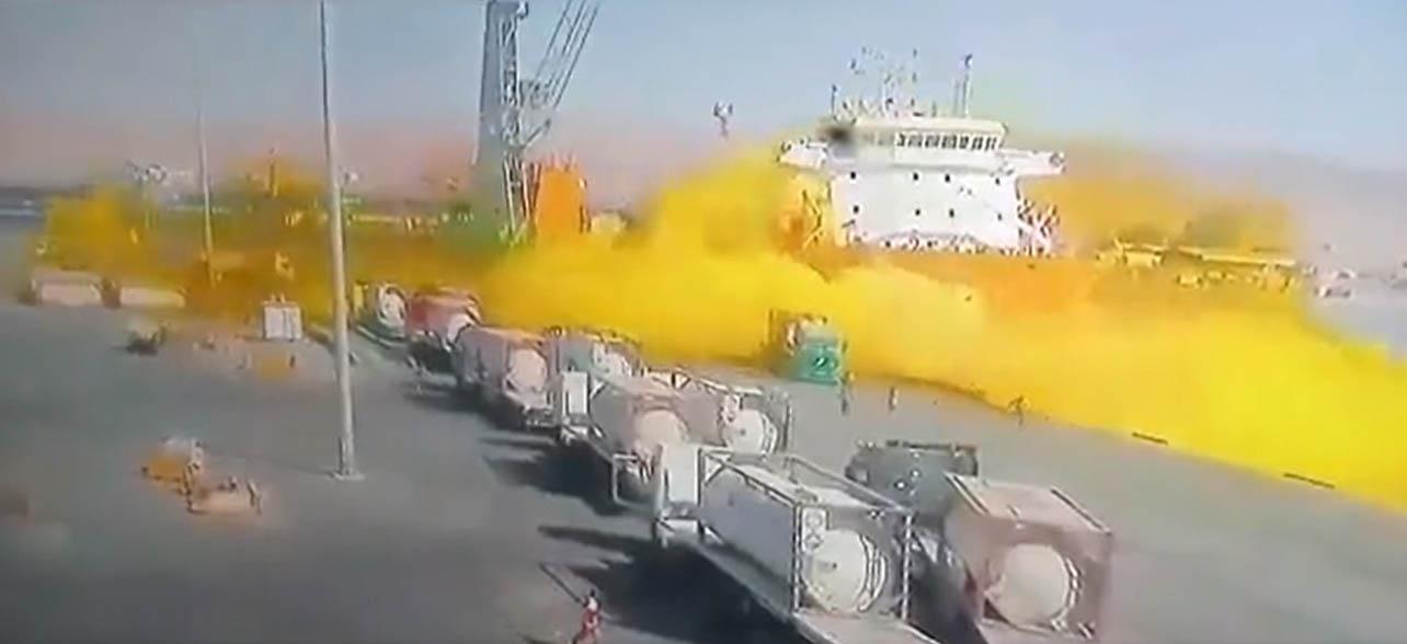 WATCH: Ten people dead, 251 Injured After Crane Drops Tank With Poisonous Gas in Jordan's Aqaba port