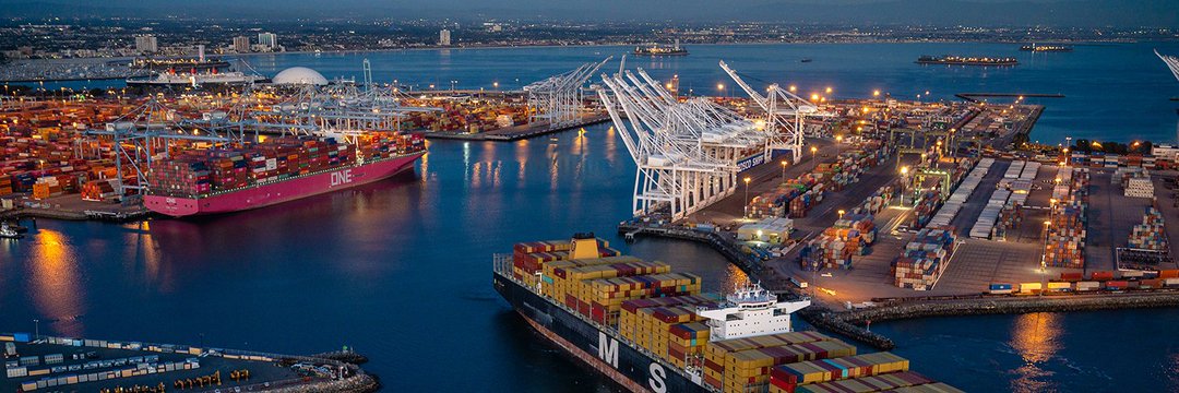 Port Extends Incentive Programs For Cutting Ship Emissions