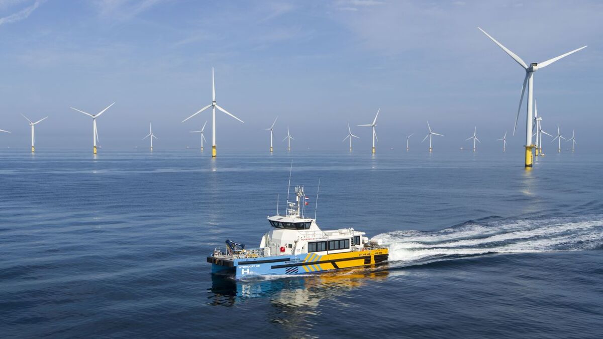 Vestas pioneers world’s first hydrogen-powered offshore service vessel