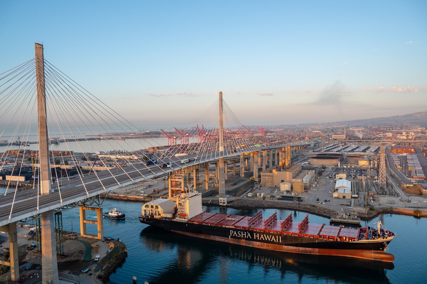 Clean Energy Supplied Fuel for Inaugural Bunkering of First Maritime LNG-powered Ship Deployed on US West Coast