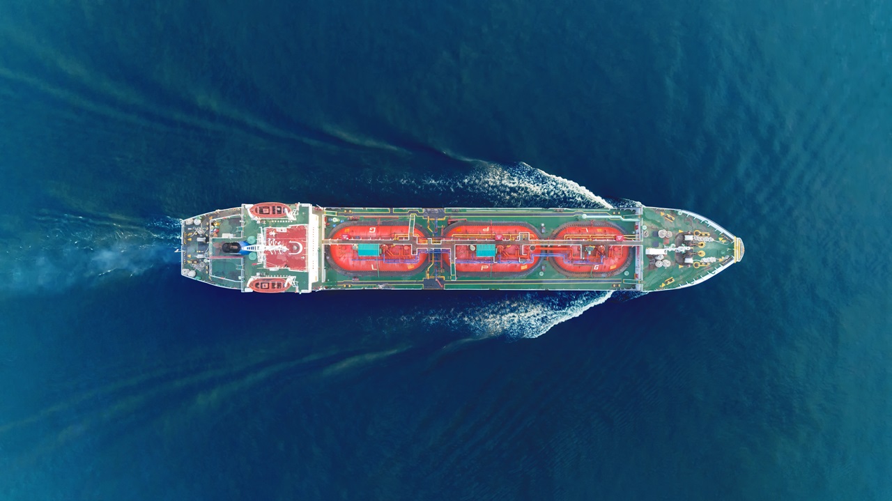 RWE and ADNOC agree on first LNG delivery to floating LNG import terminal at Brunsbüttel