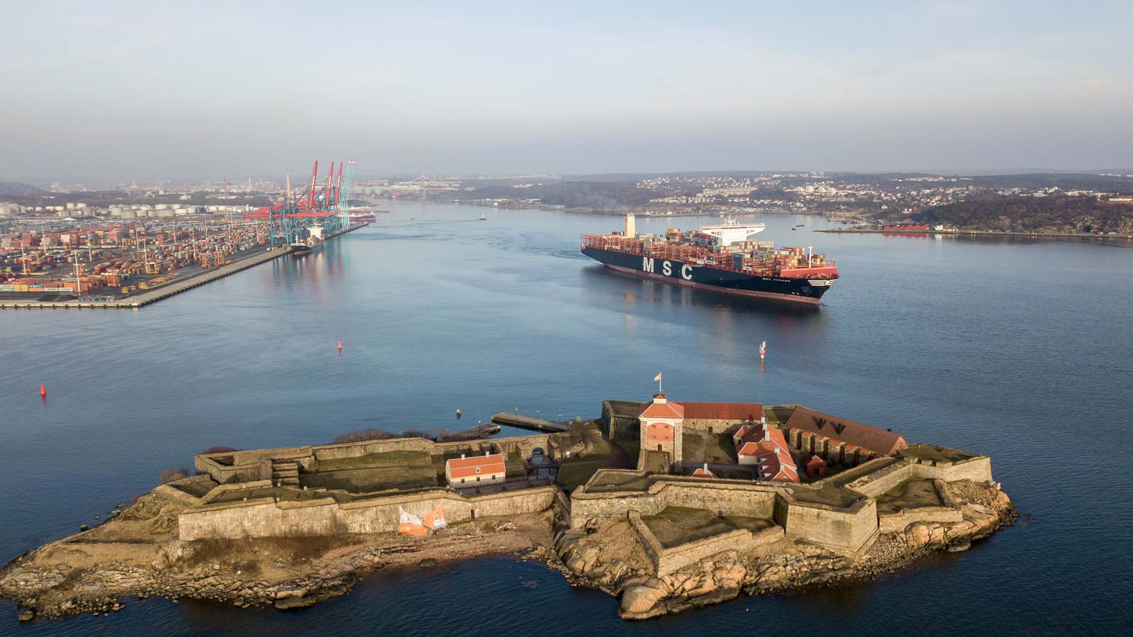 Channel deepening to support larger vessels and volumes at APM Terminals Gothenburg