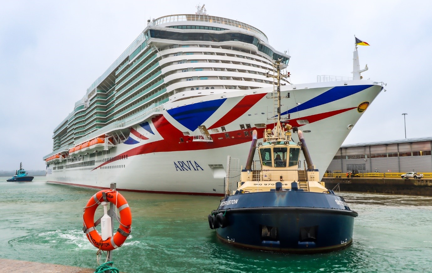 Port of Southampton P&O Cruises’ new ship Arvia VesselFinder