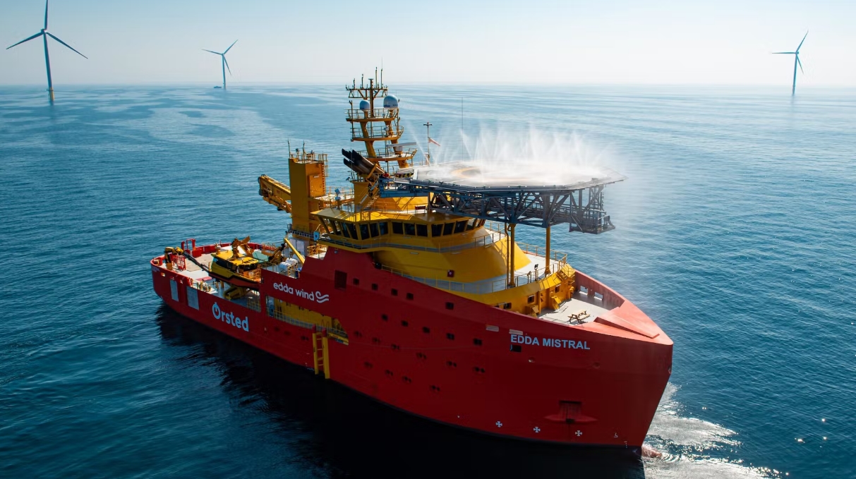 Edda Wind Extended Charter Agreement for Edda Mistral