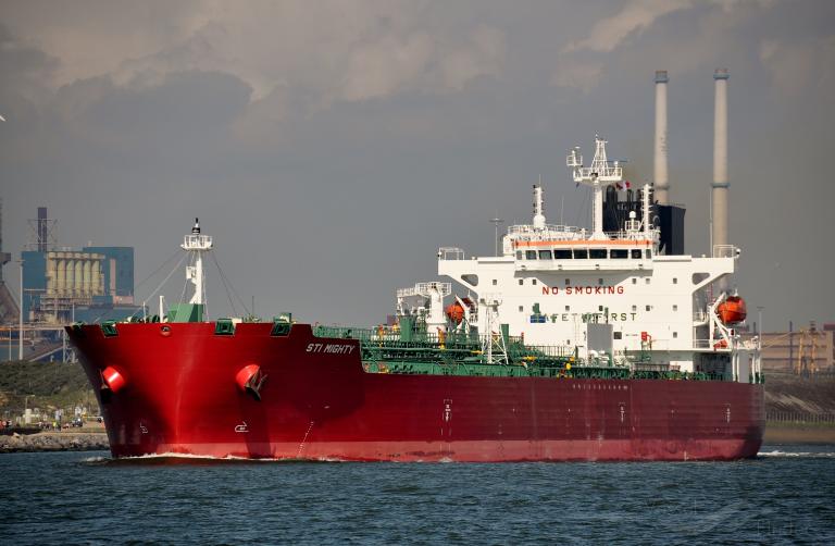 Scorpio Tankers Announces The Exercise of Purchase Options On Five Ships