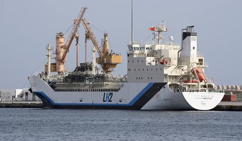 Oman welcomes world's first liquefied hydrogen ship as it aims to boost fuel capacity