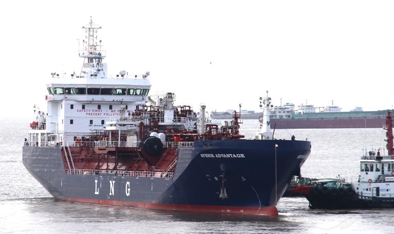 Avenir LNG secures time charter extensions for Avenir Advantage and Avenir Accolade