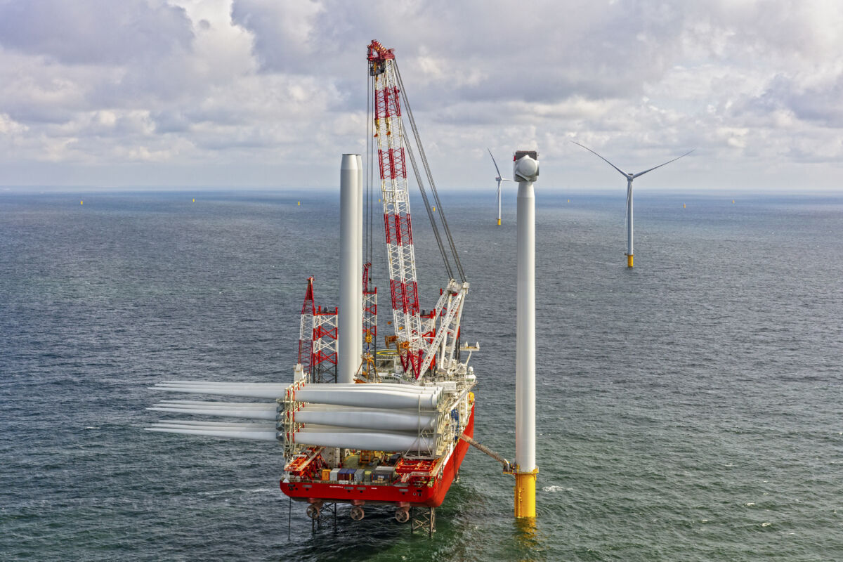 Cadeler Signs Offshore Wind Turbine Installation Contract for the Vessel Wind Scylla with an Undisclosed Client