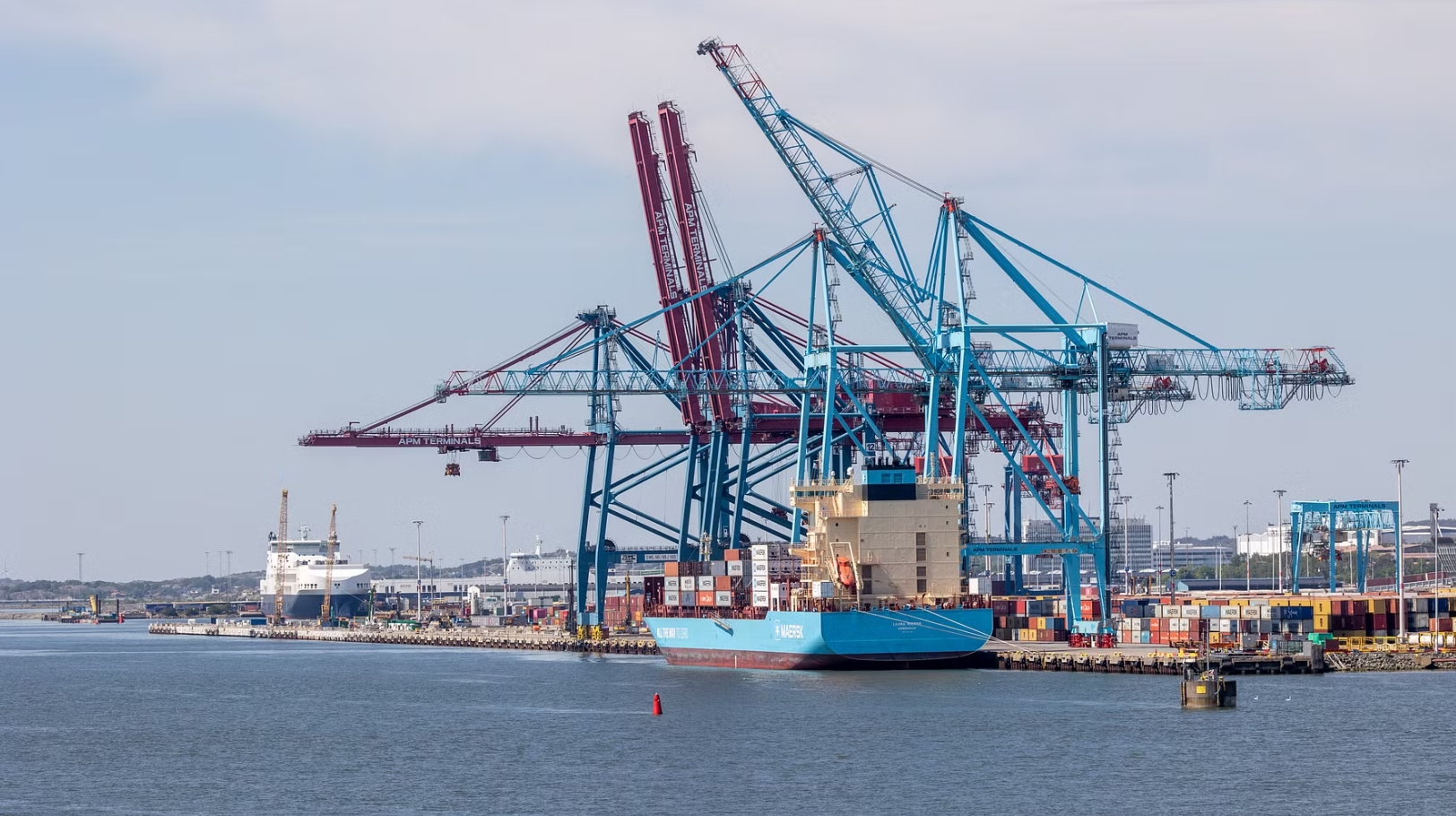 The world's first methanol-powered container ship now on weekly service to the Port of Gothenburg