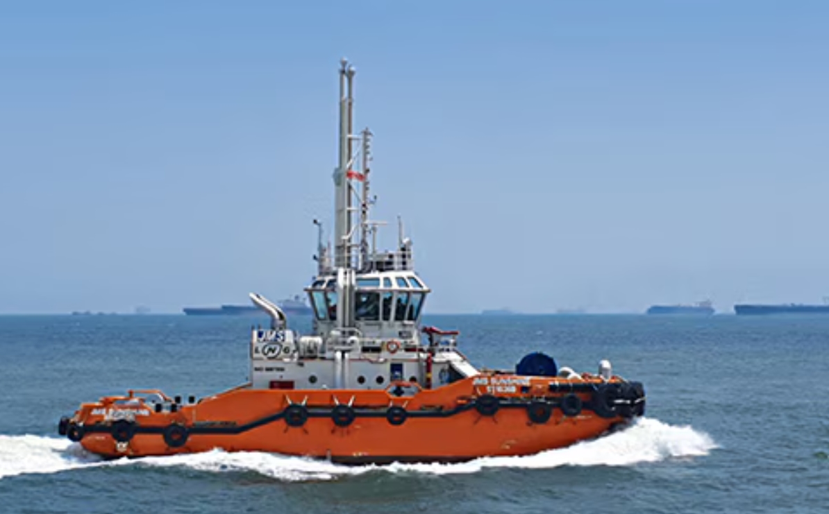 First LNG tugboat with hybrid system goes into operation in Singapore with mtu gas engines from Rolls-Royce