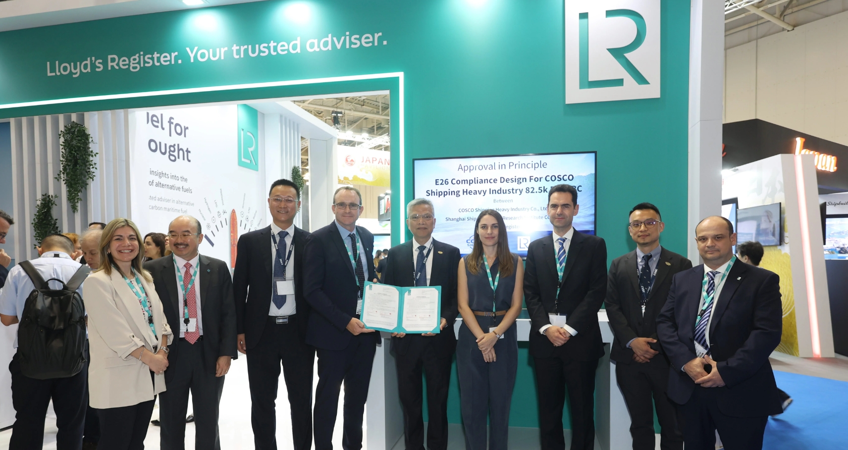 Cosco Heavy Industry and LR sign JDP for cyber-resilient bulk carrier