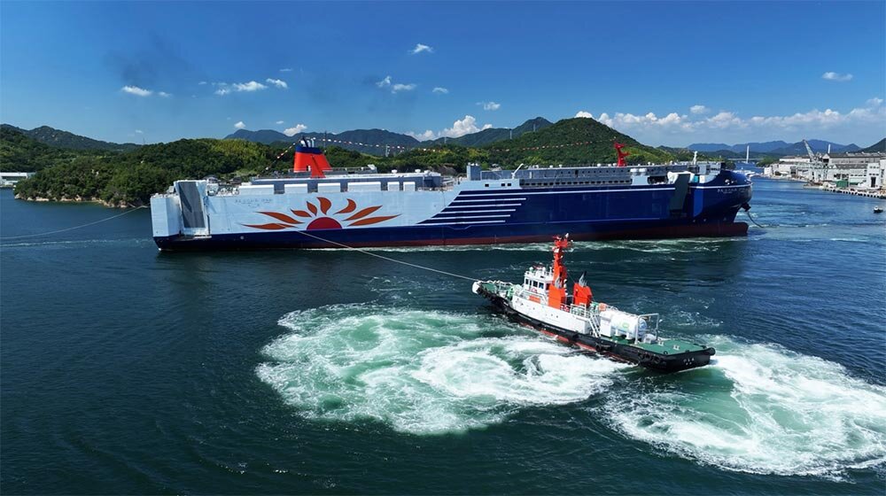 Naming and Launching Ceremony Held for Sunflower Pirka, LNG-fueled Ferry on Oarai-Tomakomai Route