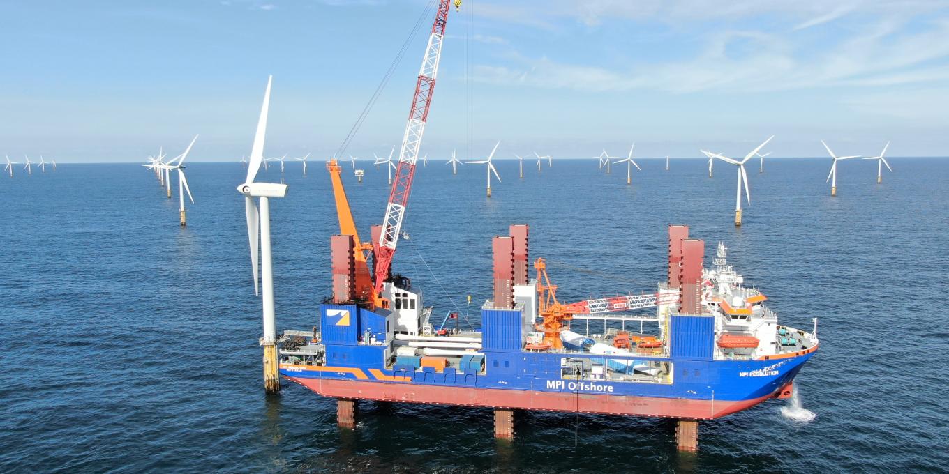 Vattenfall charters Van Oord’s offshore installation vessel MPI Resolution for O&M activities