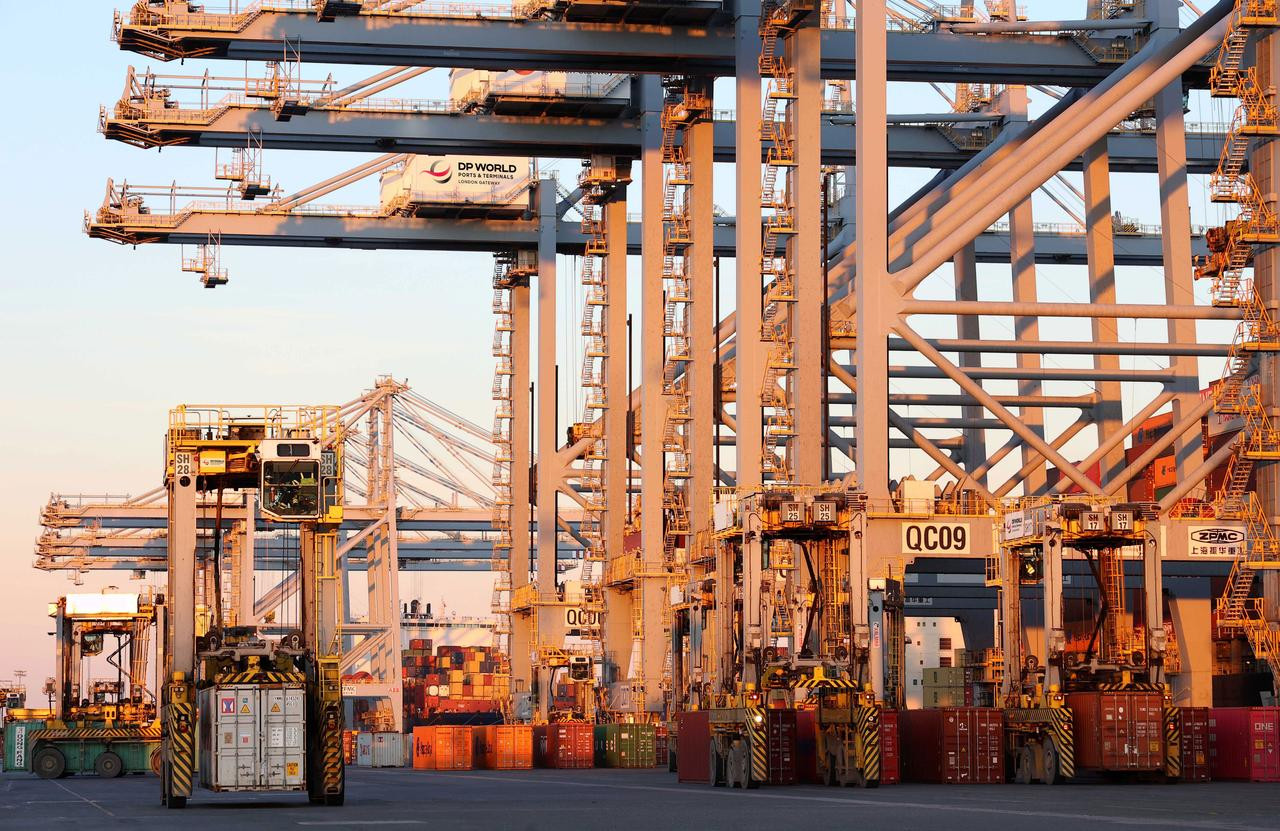 DP World To Boost UK Trade With £1BN Expansion Of London Gateway