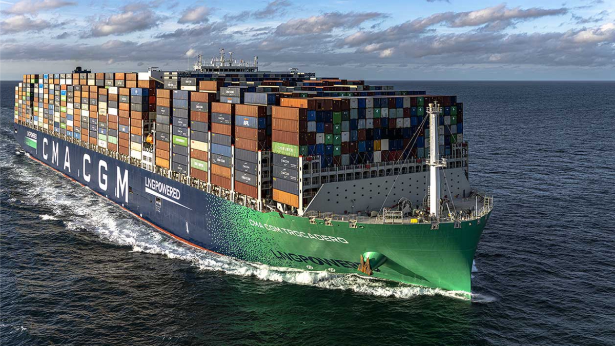 CMA CGM Group and SUEZ sign a MoU to develop the production of biomethane in Europe and the low-carbon transition of maritime transport