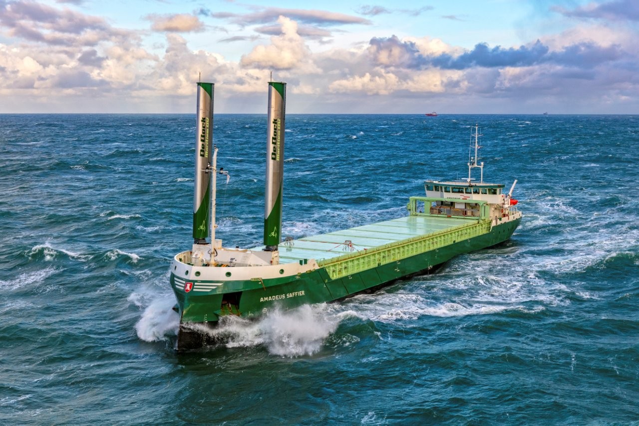 Econowind passes 100th VentoFoil unit sold