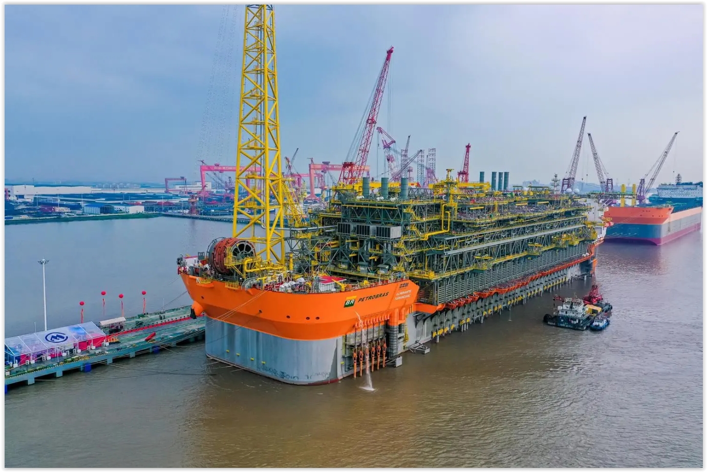 FPSO Almirante Tamandaré producing and on hire