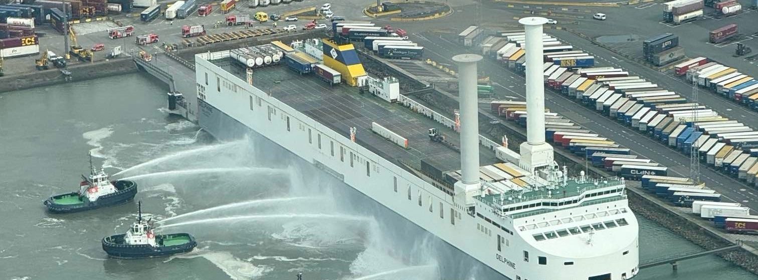 Fire Contained on Ro-Ro Vessel Delphine in Zeebrugge