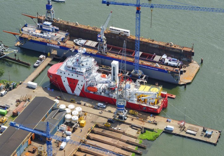 VOS Start W2W vessel departs Damen Shiprepair Oranjewerf following major upgrade