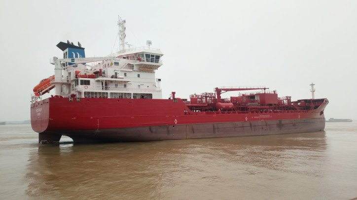FKAB Delivers a 10 500 DWT Stainless Steel Tanker - MT Mostraum