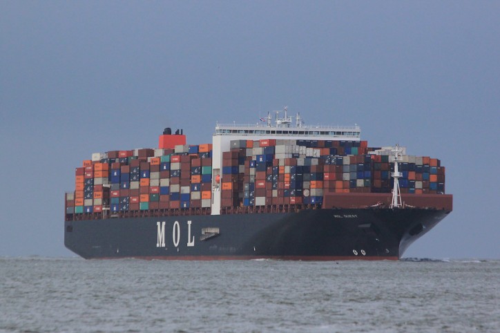 Lloyd’s register will class MOL’s new 20,000-TEU ships