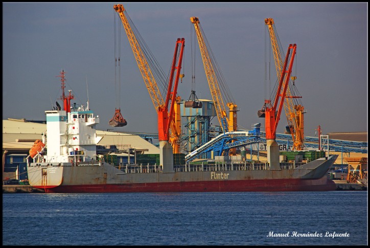 Dutch freighter Flinterstar sinks after collision with VLGC Al Oraiq off Zeebrugge