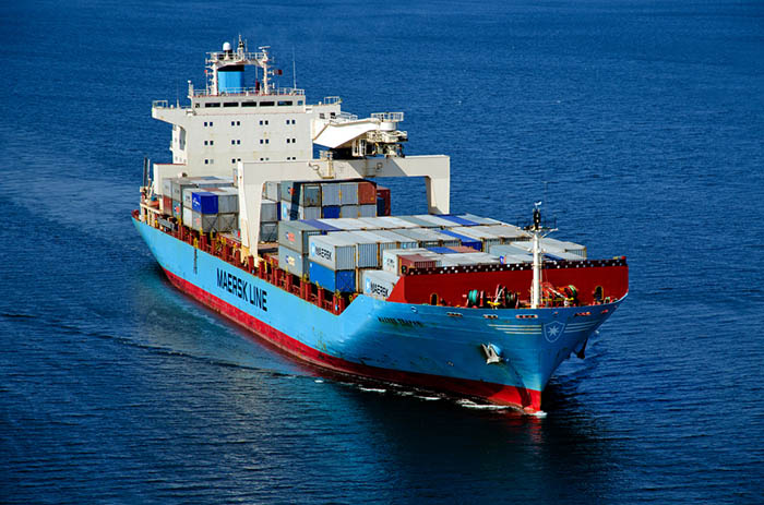 Seaspan Acquires Two 2500 TEU Vessels and Enters Into Four Year Time Charters with Maersk