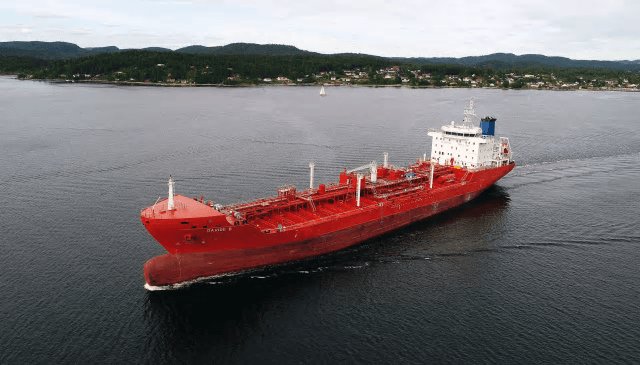 De Poli Tankers and Marlink renew multi-band satcom commitment