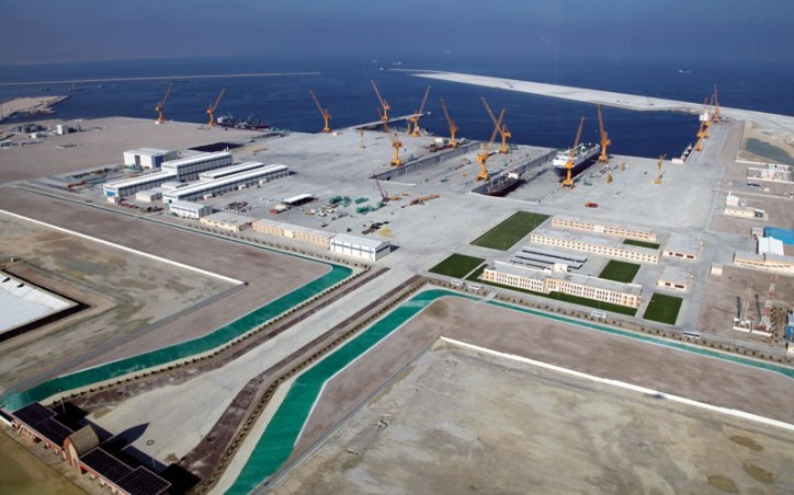 Oman’s Port of Duqm Signs Land Lease Agreement with Petrojet
