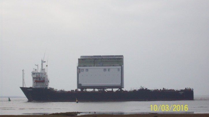 Photo Report: Heavy Lift Carrier Papenburg disabled on the Ems River, Germany