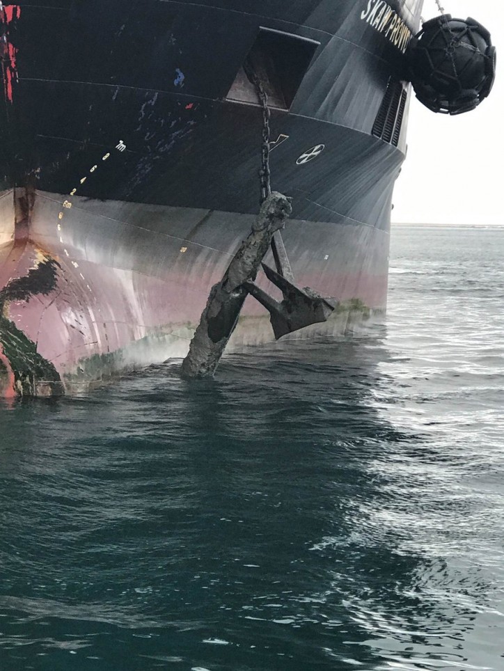 Royal Navy bomb disposal experts free tanker Skaw Provider from historic torpedo