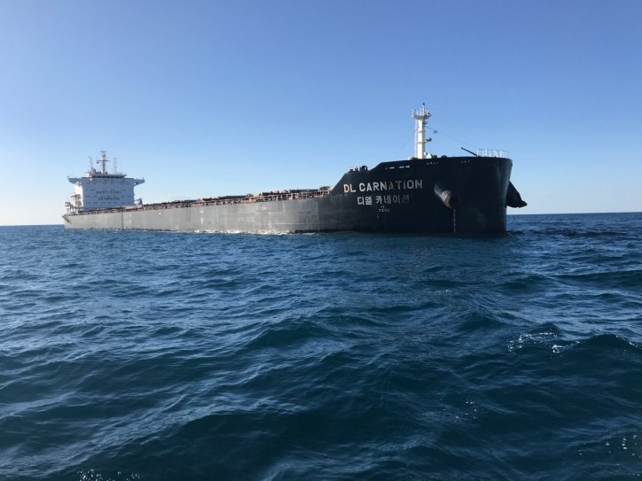 The Australian Maritime Safety Authority (AMSA) bans Panama-flagged bulk carrier for underpaying crew