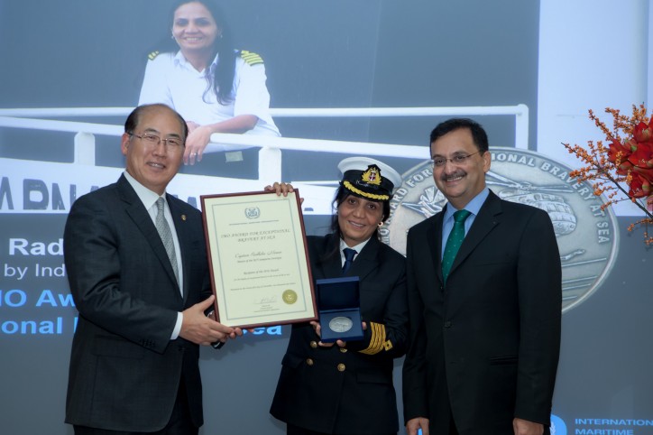 Indian Master receives 2016 IMO Award for Exceptional Bravery at Sea