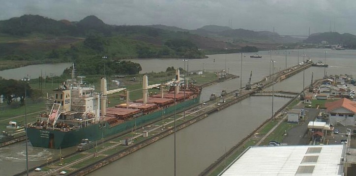 Bulk Carrier Tundra runs aground in St. Lawrence Seaway