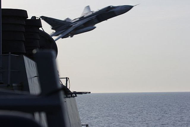 US Navy Ship Encounters Aggressive Russian Aircraft in Baltic Sea (Video)