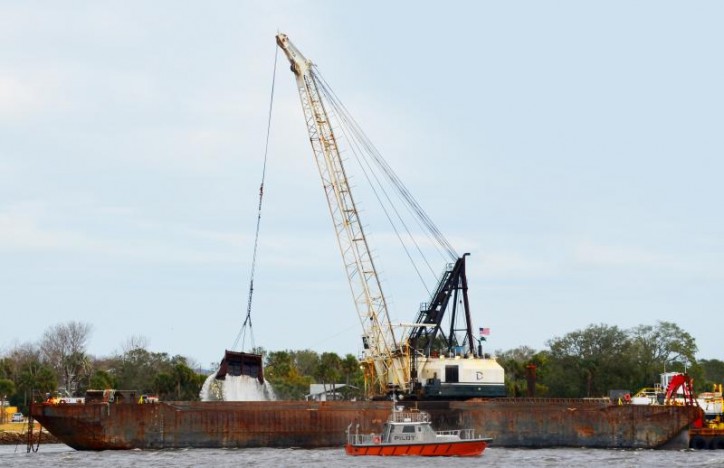 Jacksonville Harbour deepening constructions begins