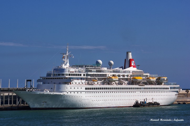 Cruise Ship Black Watch with 700 Passengers On Board Caught Fire in Atlantic Ocean