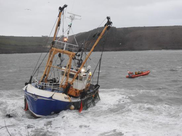 Kinsale RNLI rescue three fishermen from sinking trawler in storm conditions (Video)