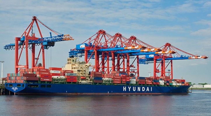 New Far East service at EUROGATE Container Terminal Hamburg