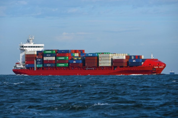 JR Shipping increases container capacity