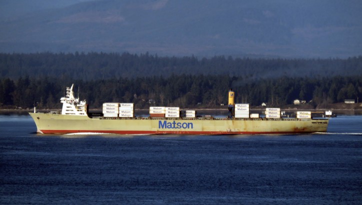 Container ship MANOA lost containers off San Francisco