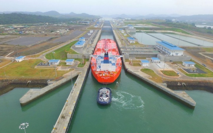 Mjolner Suezmax the first crude oil tanker to transit the expanded Panama Canal