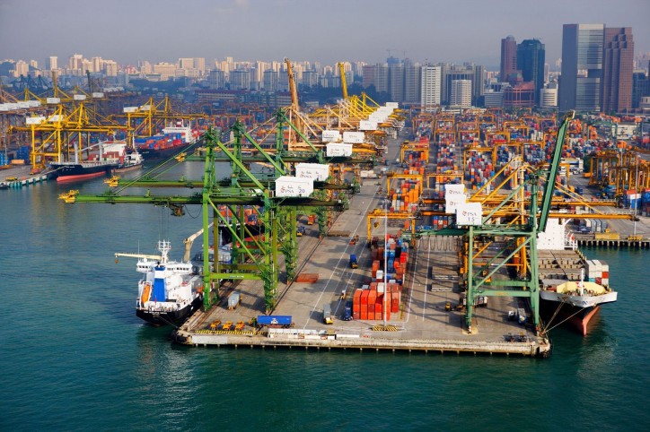 Singapore port container volumes down 10.4% in January