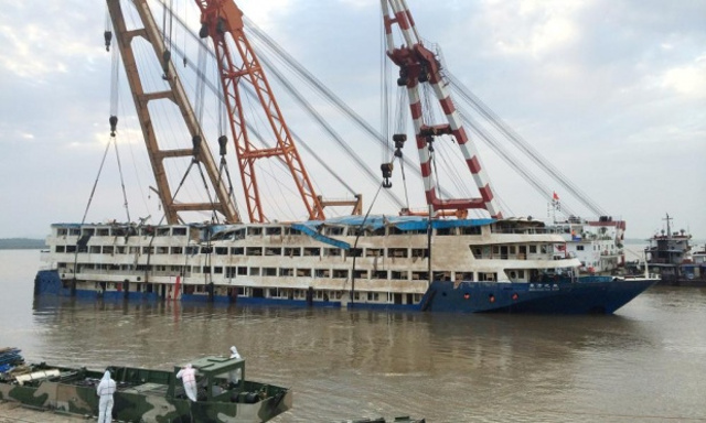 http://www.reuters.com/article/2015/06/07/us-china-ship-deaths-idUSKBN0OM00L20150607