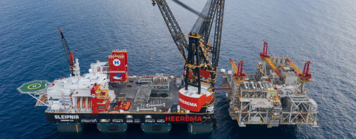 World record: Heerema’s crane vessel Sleipnir lifts 15,300 tonnes