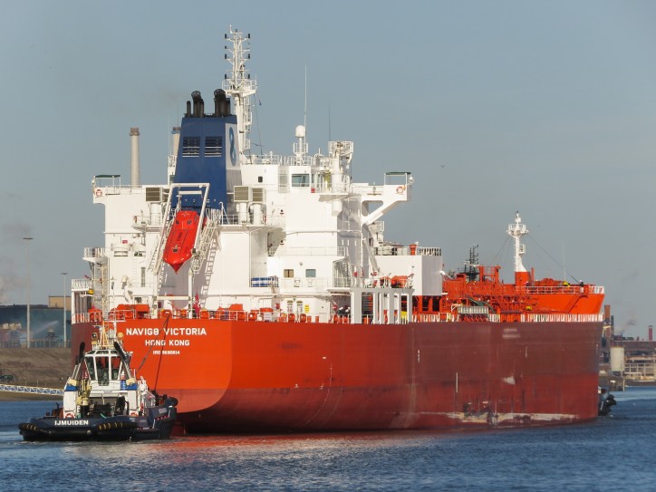 Navig8 Chemical Tankers enters into Sale and Leaseback Agreements with BCFL for four oil products tankers