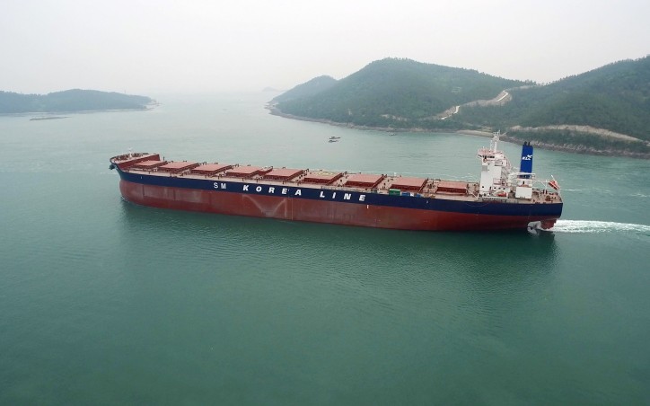 Korea Line inks 185 bln won deal for 2 new ships