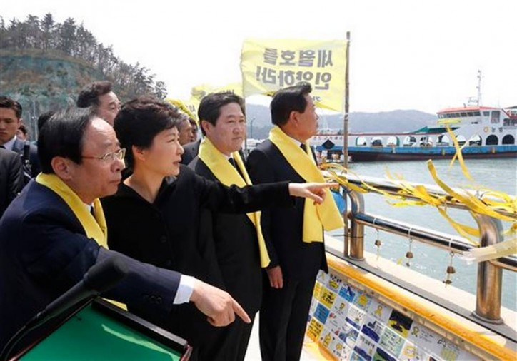 South Korean president's vow to salvage sunken ferry Sewol snubbed by victims' relatives