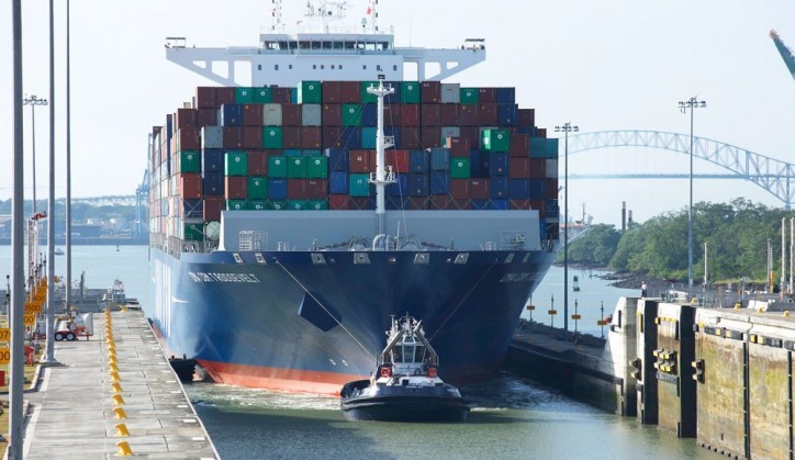 Panama Canal welcomes largest capacity container vessel to-date through expanded locks